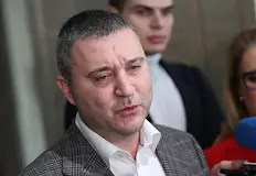 Бившият финансов министър е в комуникация с правителството на САЩ