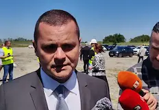 Община Русе подготвя осем вълни на дезинсекцияКметът на Община Русе