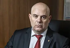 Софийският градски съд присъди 20 заплати на бившия обвинителБившият главен