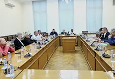 Георги Пеев настоява за общ план от автомобилния секторТаксиметровите организации