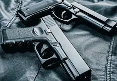 Оръжията са били предназначени за престъпни бандиГръцката полиция задържа двама