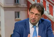 Незаконният град край Варна отива под багеритеРегионалният министър Иван Шишков