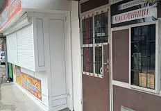 Общината започна спешна проверка на павилионите между улиците Розова долина