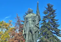 Десетки хора се включиха в шествие на Безсмъртния полкС церемония