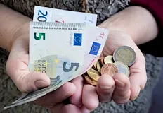 Брюксел отделя милиарди за спасяване на бедстващите европейциЕвропейската комисия предложи