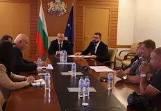 Държавата обмисля варианти за подпомагане на браншаМинистерството на земеделието и