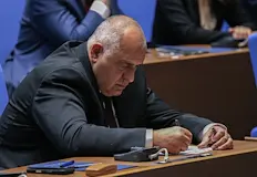 Новият парламент започва с по високи заплатиМесечната издръжка на един народен