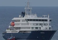 Нидерландският орнитолог Лео Шилпероорд се заразил при наблюдение на птици