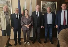 Връчиха званието почетен гражданин на трима души в РусеНа 6