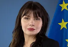 Магистратът твърди че държавното обвинение саботира разследванията за корупцияОтстраненият временно
