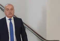 Финансовият министър заяви че придобиването на бургаската рафинерия не е