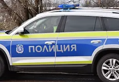 Извършителите изхвърлили откраднатия мобилен телефон в парково кошчеСлужители на ОДМВР