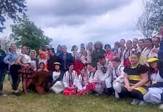 Бъдещи аниматори се включиха в Празника на етноситеУченици от Професионалната
