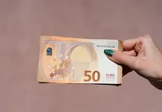 Управителка на селски магазин алармира полицията за измаматаШестнайсетгодишно момиче е