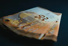 Работещите в региона обаче намаляват драстичноПо предварителни данни на Националния