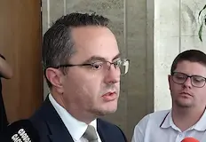 Депутатът критикува премиера за дефицита и дълговетеНародният представител и заместник председател