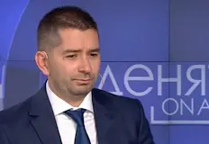 От Прогресивна България обещават да не вдигат данъцитеДържавната хазна е