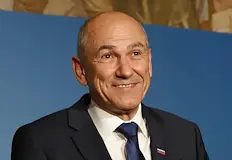 Лидерът на Словенската демократическа партия събра 51 гласаЛидерът на дясноориентираната