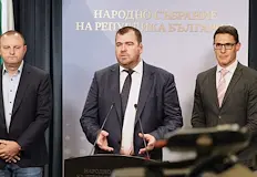 Константин Проданов Слагаме край на пировете по време на чумаУправляващата