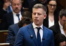 Унгарският премиер ограничи и разходите на министритеНовият министър председател на Унгария
