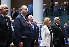 Поводът са твърдения за задгранични пътуванияЛидерът на ДПС Делян Пеевски