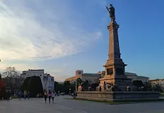 Празничният афиш включва викторини музика и дискусииСерия от инициативи по
