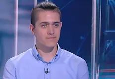 Ученикът от СМГ стана №1 в света по математикаЕдинадесетокласникът от