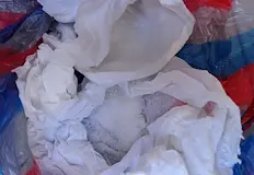 Наркотикът е открит след обиски на две коли и частен