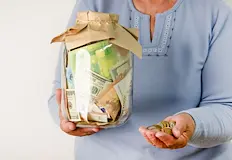 Инфлацията изяжда реалната доходност на спестяванията ниОт 1 септември до