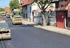 Липсват мобилен телефон банкова карта и париДвама мъже на 47