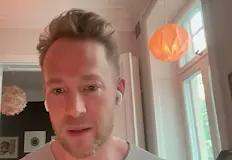 Томас Антънсън засне победното българско участие на музикалния конкурсБългария продължава