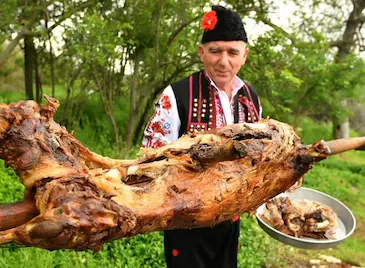 Над 5000 русенци празнуват имен ден на Гергьовден