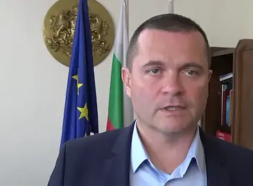 Започна ларвицидно третиране на комарите в Русенско