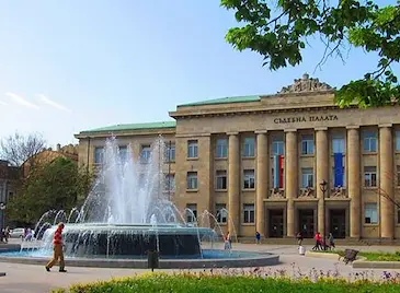Осъдиха русенец за притежание на 400 литра алкохол без бандерол
