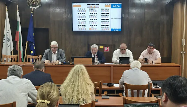 Общинските съветници одобриха проекта, който предвижда имерсивна инсталация с надуваеми елементи Общинските съветници одобриха проекта, който предвижда имерсивна инсталация с надуваеми елементи