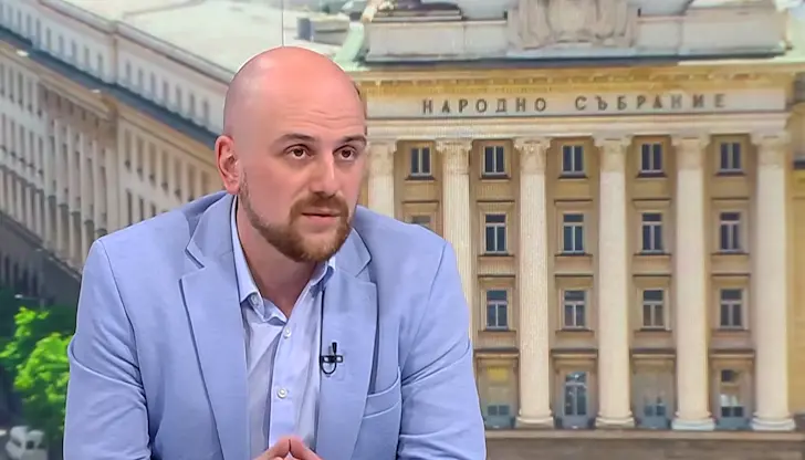 Политологът прогнозира скучно, но стабилно управление след парламентарния вот