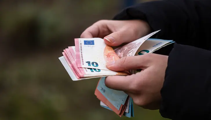 Скритите разходи променят стойността на нашия труд Скритите разходи променят стойността на нашия труд