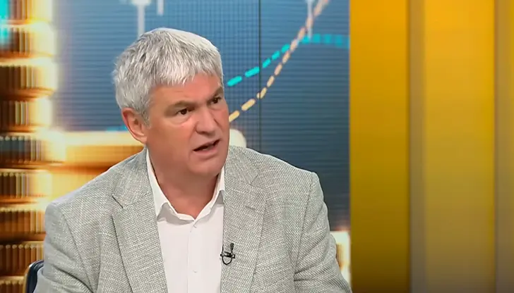 Търговските вериги налагат 130% надценка на млякото