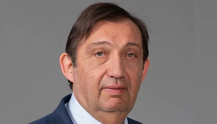 Спират движението на тежкотоварни камиони по първокласното трасе Спират движението на тежкотоварни камиони по първокласното трасе