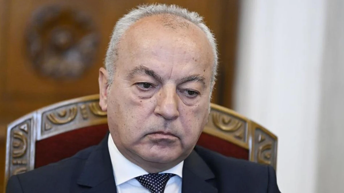 Бившият лидер на БСП критикува намерението за нов дългБившият председател