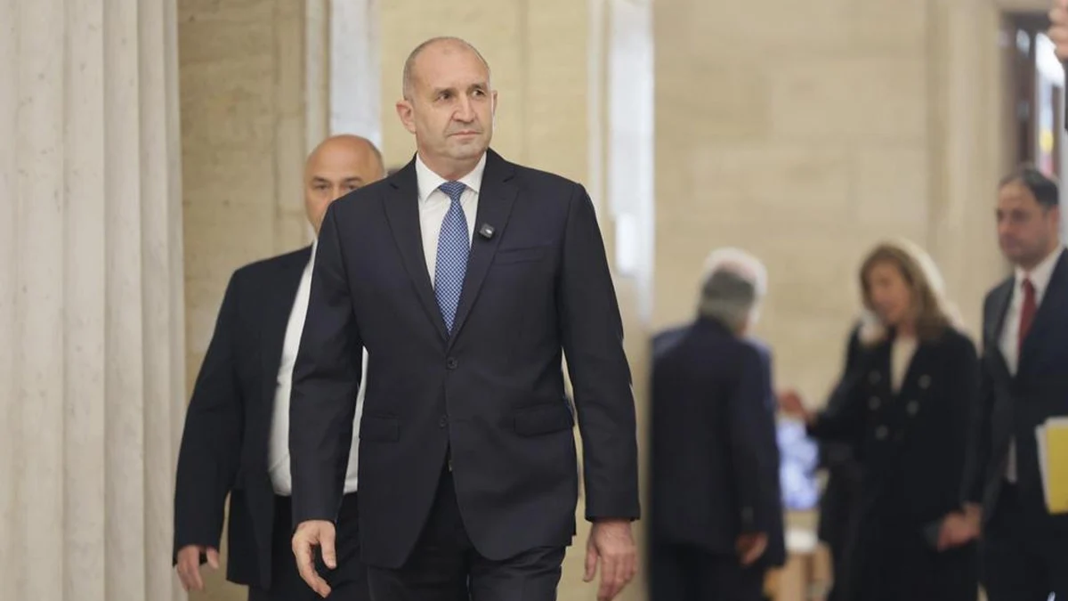 Румен Радев с послание за солидарност навръх Първи майРумен Радев