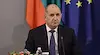 Румен Радев: Минималната заплата няма да се замразява