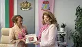Илияна Йотова: Розата е най-красивата емблема на България