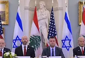 Израел и Ливан удължават примирието