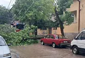 Порой блокира жена в кола в Хасково