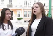 Ученички върнаха хиляда евро на онкоболна жена