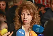 Илияна Йотова: България няма излишни оръжия за Украйна