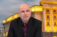 Петър Чолаков: Намаленото майчинство ще възпламени социален бунт