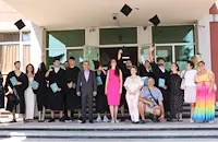 Петнайсет зрелостници получиха дипломи от Спортното училище
