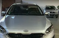 Софийска автокъща "ужили" клиенти с 200 000 евро